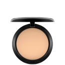 كريم أساس ستوديو فيكس باودر بلاس من MAC - C4