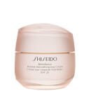Shiseido Day And Night Creams Benefiance: Wrinkle Smoothing Day Cream SPF25 50ml / 1.8 oz.