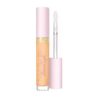 Too Faced Born This Way Ethereal Light Illuminating Smoothing Concealer - Butter Croissant