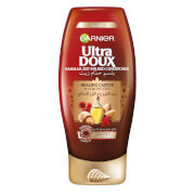 Garnier Ultra Doux Castor and Almond Oils Strengthening Conditioner 400ml