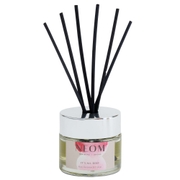 Neom Wellbeing London It's All Rosy Reed Diffuser 100ml