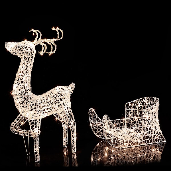 Cool white christmas deer clearance