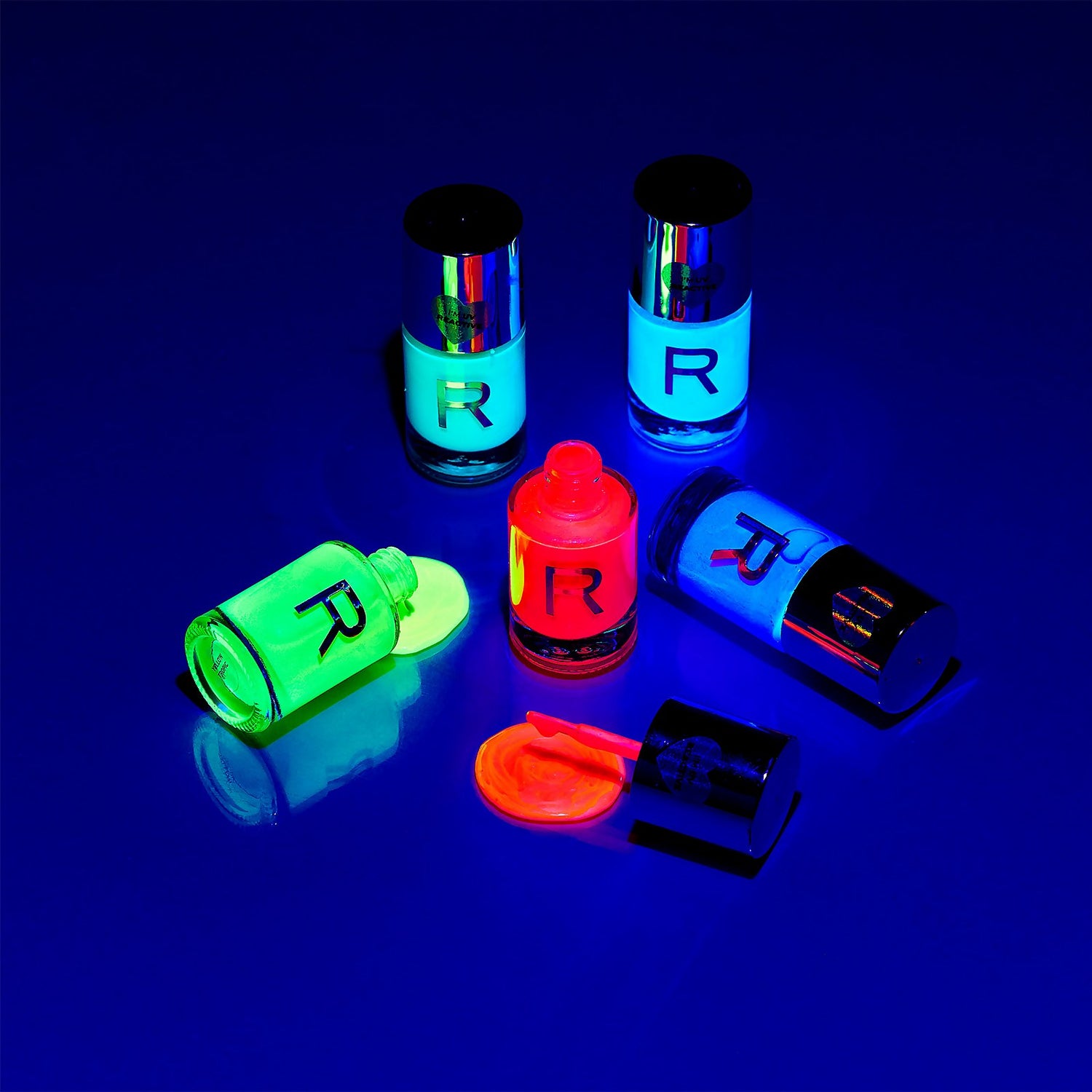 Makeup Revolution Neon Glow Nail Polish (Various Shades)