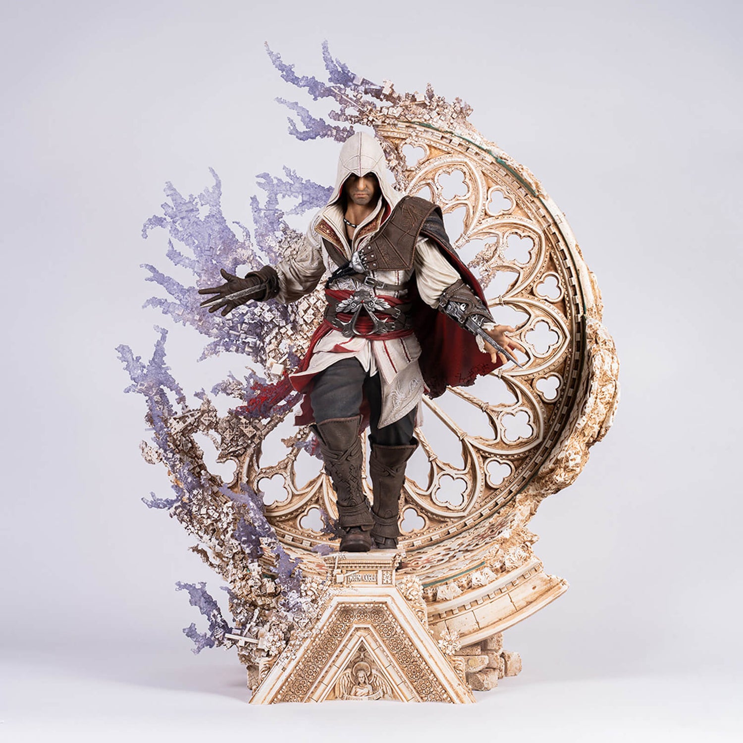 PureArts Creed Animus Ezio 1:4 Scale Statue Merchandise - Zavvi UK