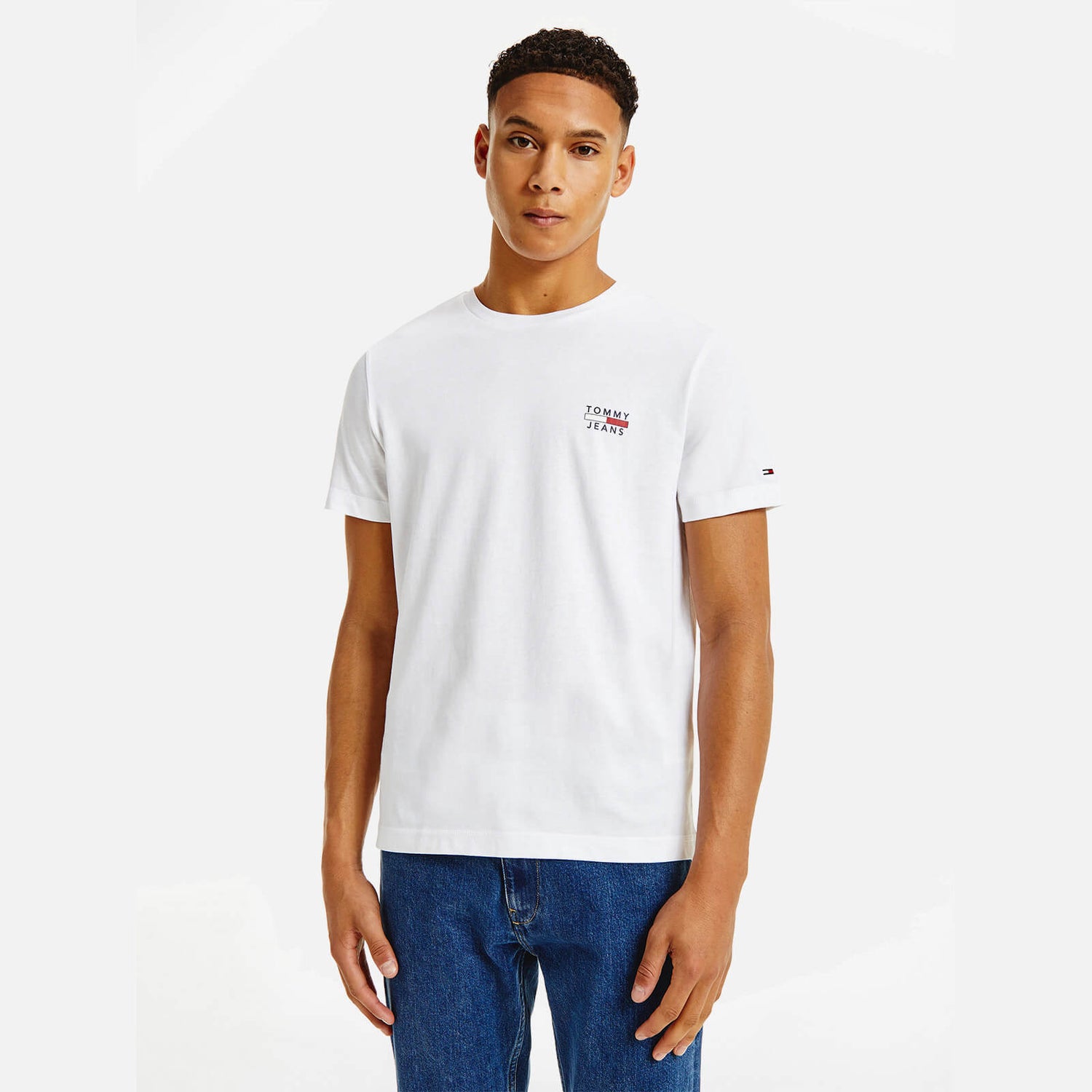 Tommy Jeans Men's Chest Logo T-Shirt - White