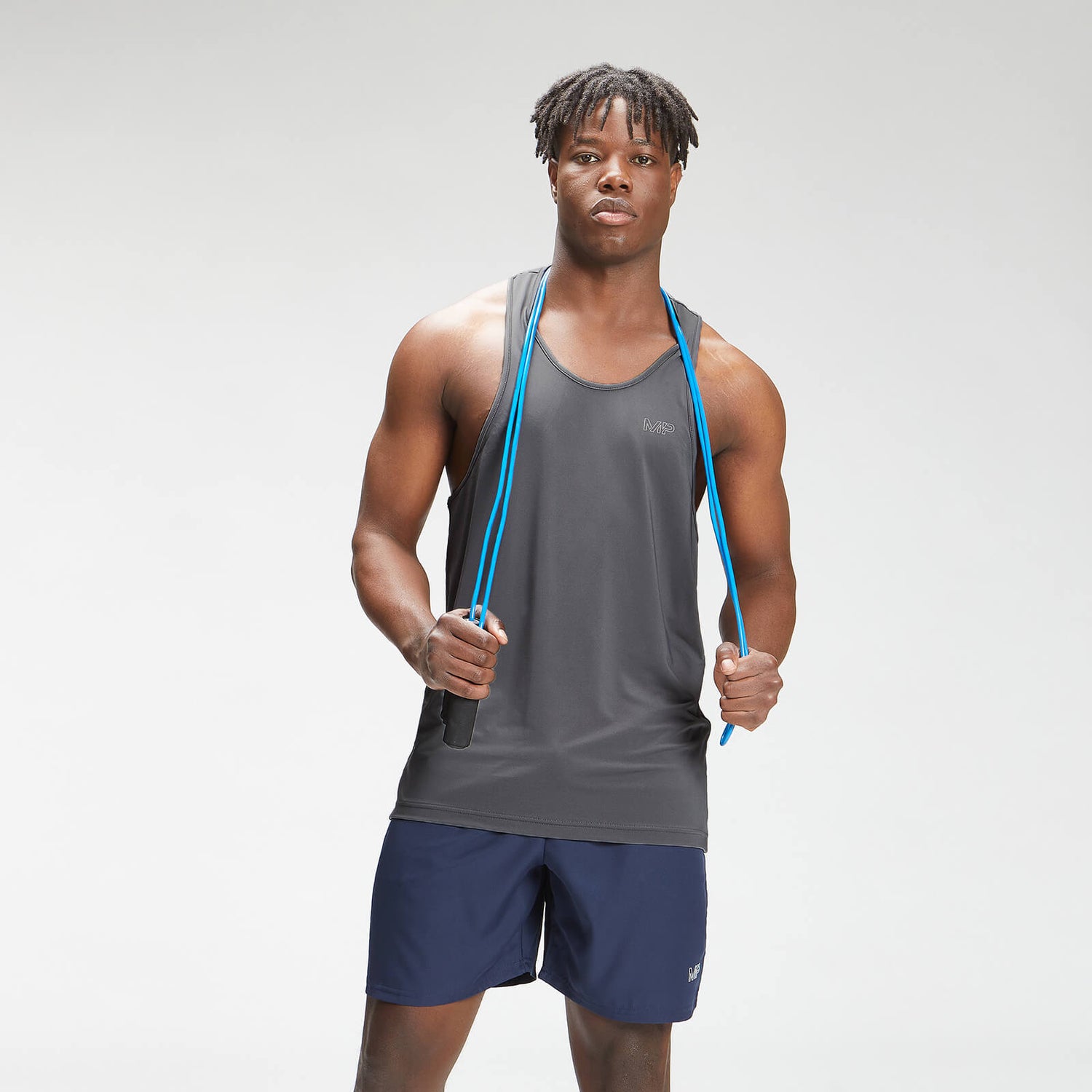 MP Men's Repeat Mark Graphic Training Stringer – Grå