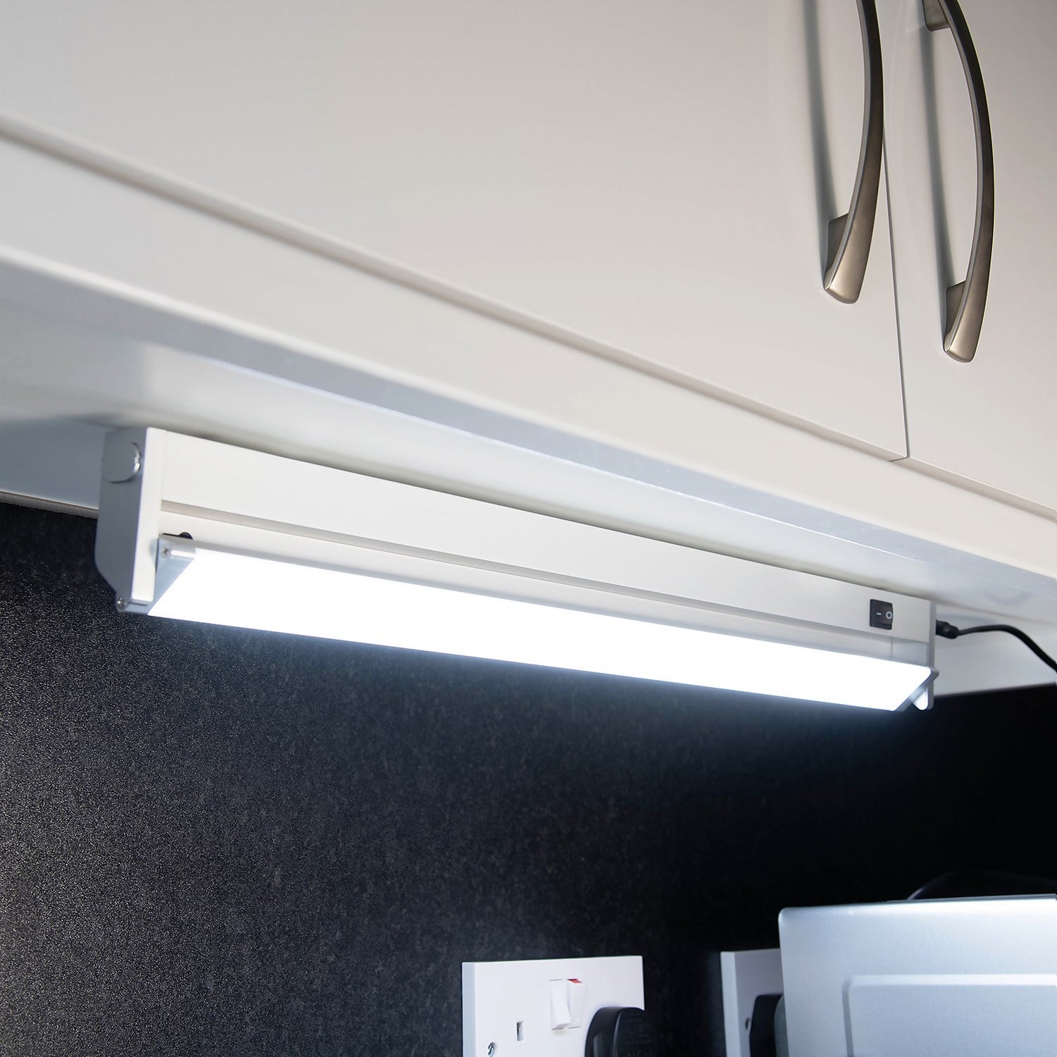 Arlec 10W LED Swivel Head Cabinet Light Homebase