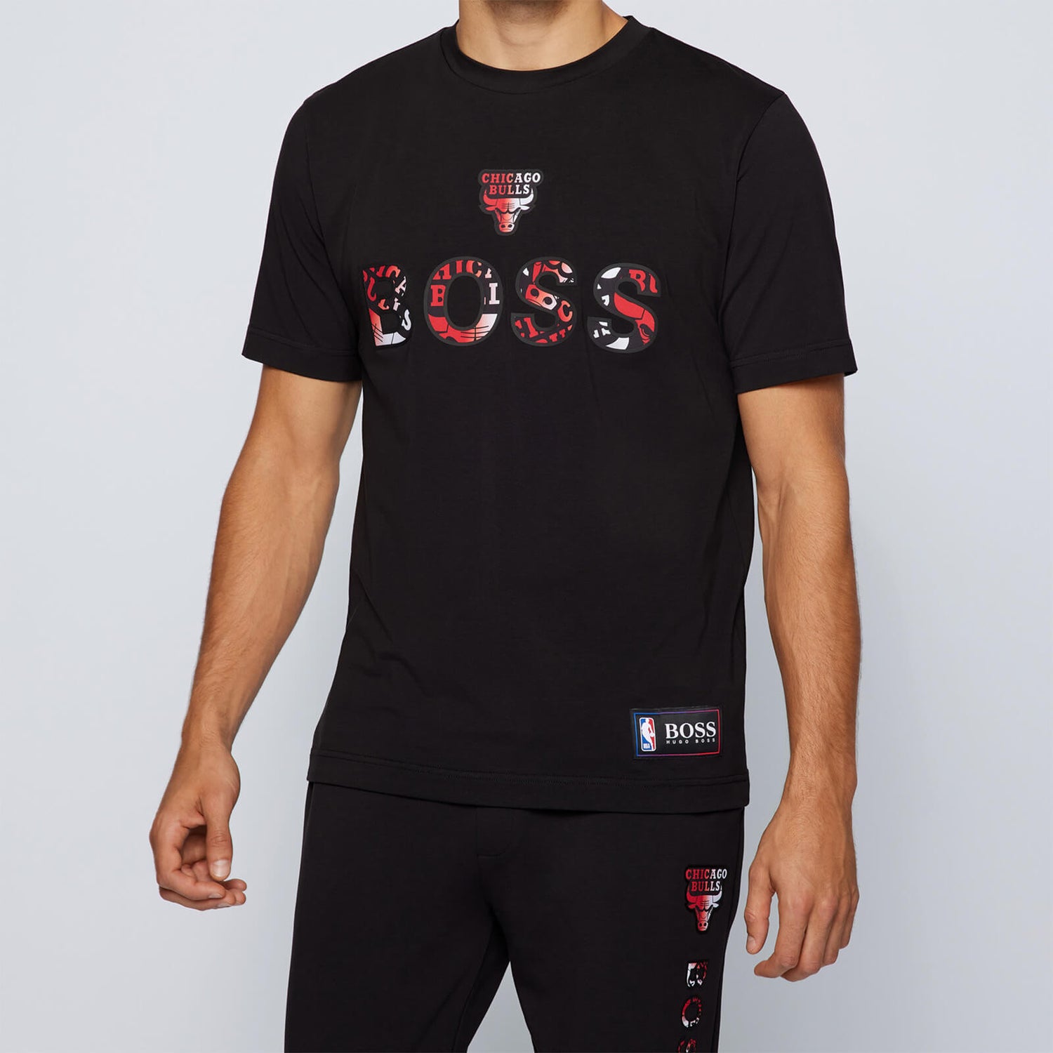BOSS X NBA Men's Bulls Crewneck T-Shirt - Black