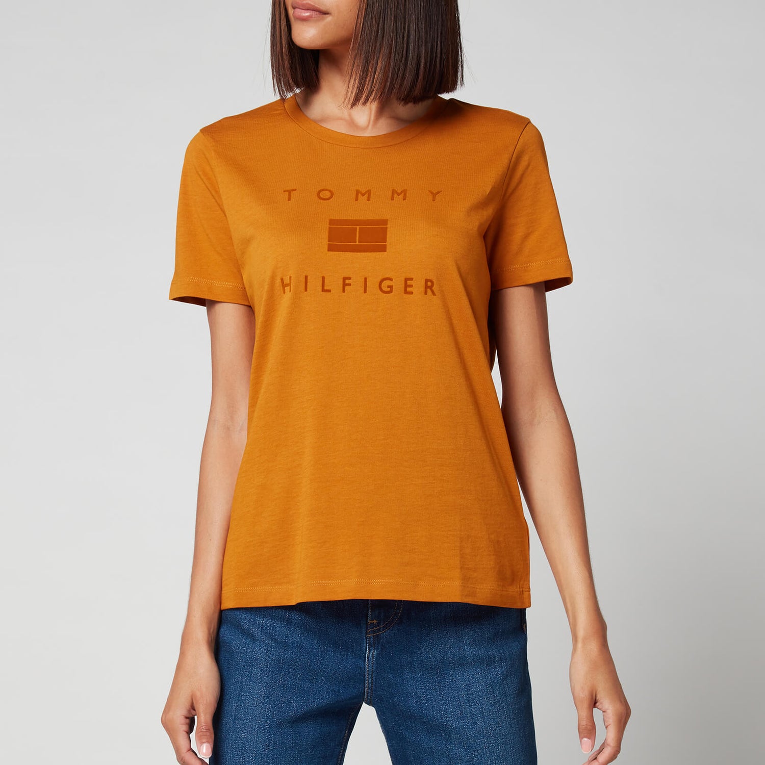 Tommy Hilfiger Women's Organic Cotton Regular T-Shirt - Crest Gold