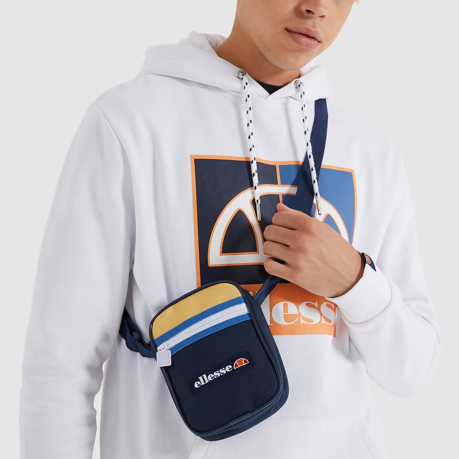 Ellesse small bag store