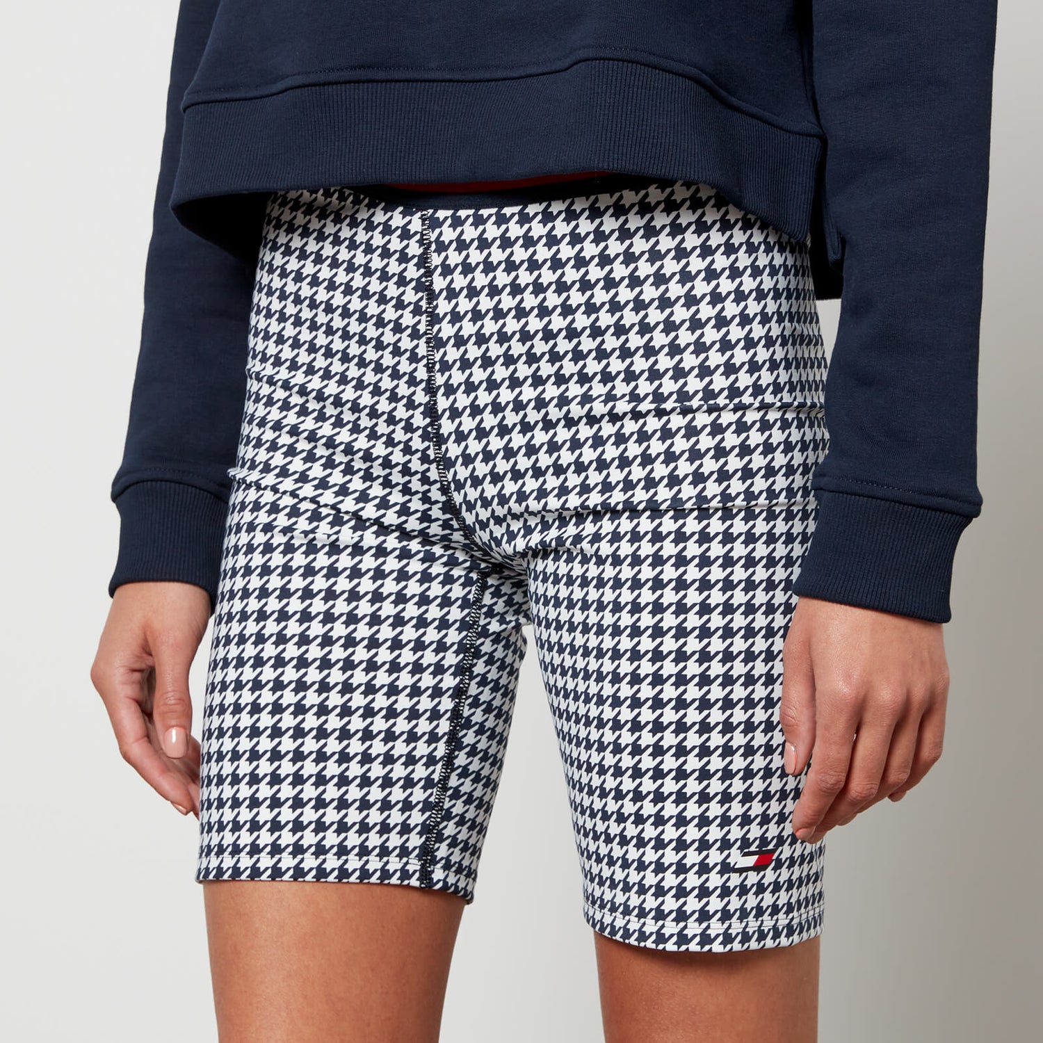 Tommy Sport Women's Aop Tape Shorts - Houndstooth Desert Sky