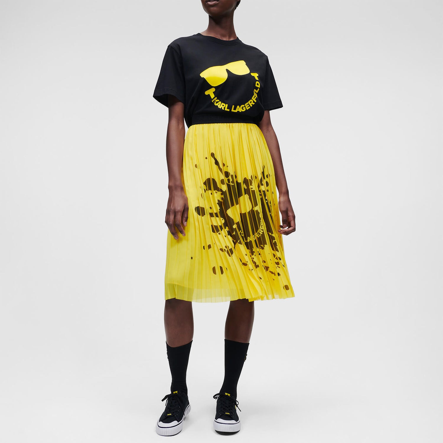KARL LAGERFELD Women's Unisex Smiley T-Shirt - Black - XS