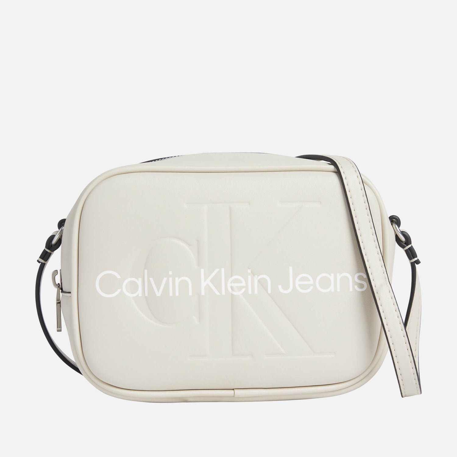 Calvin Klein Jeans Women's Sculpted Camera Bag Mono - Eggshell