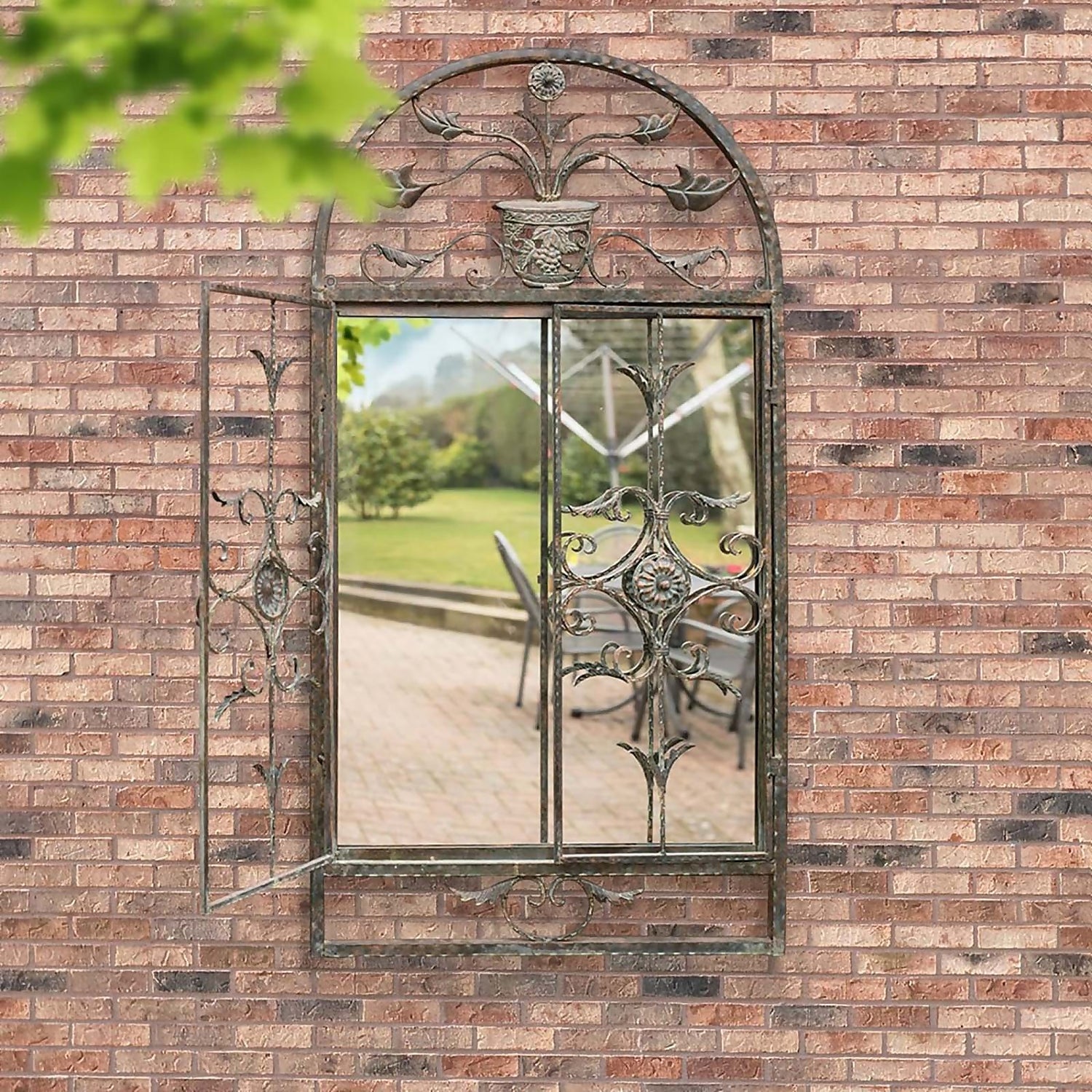 Garden mirrors clearance homebase