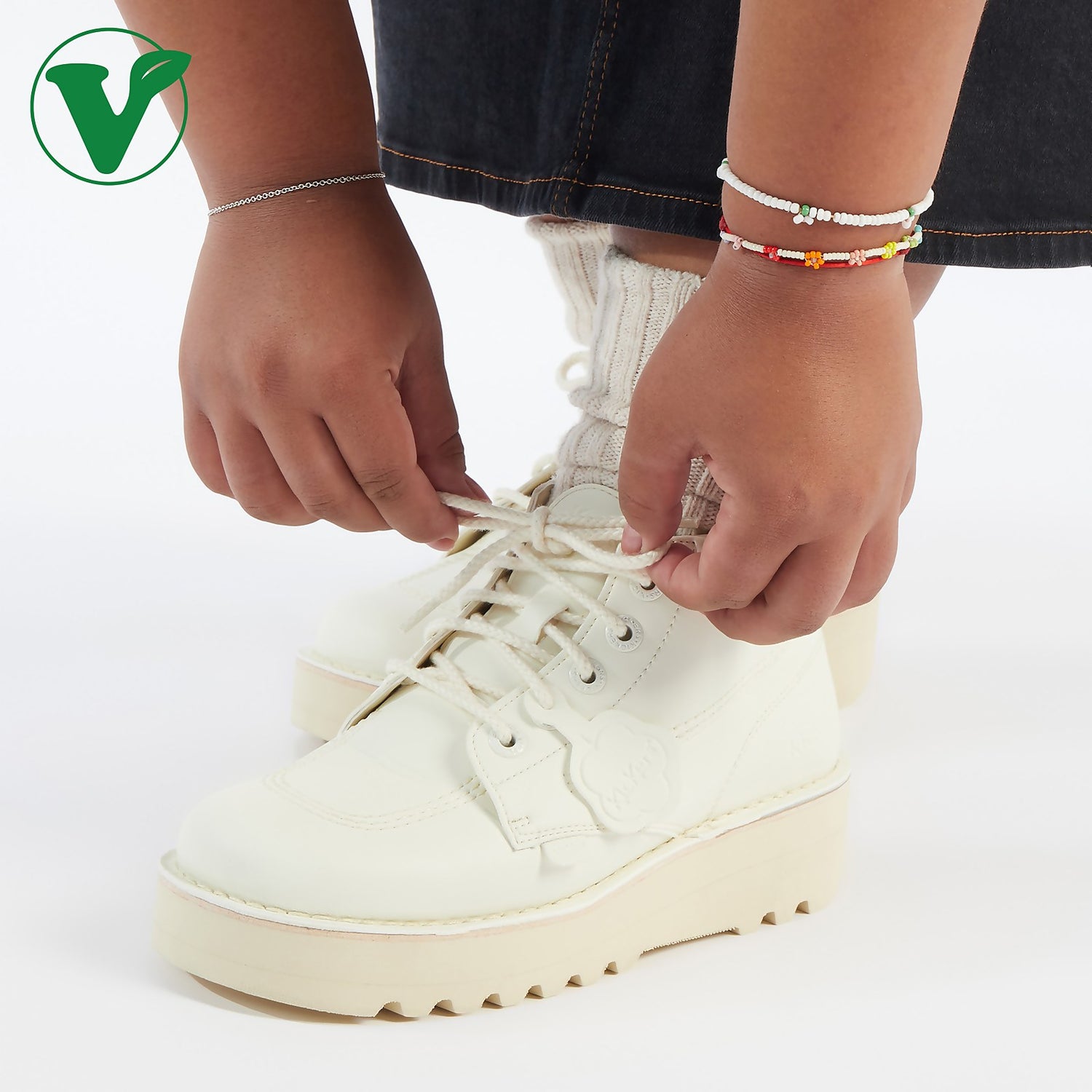 White hotsell platform kickers