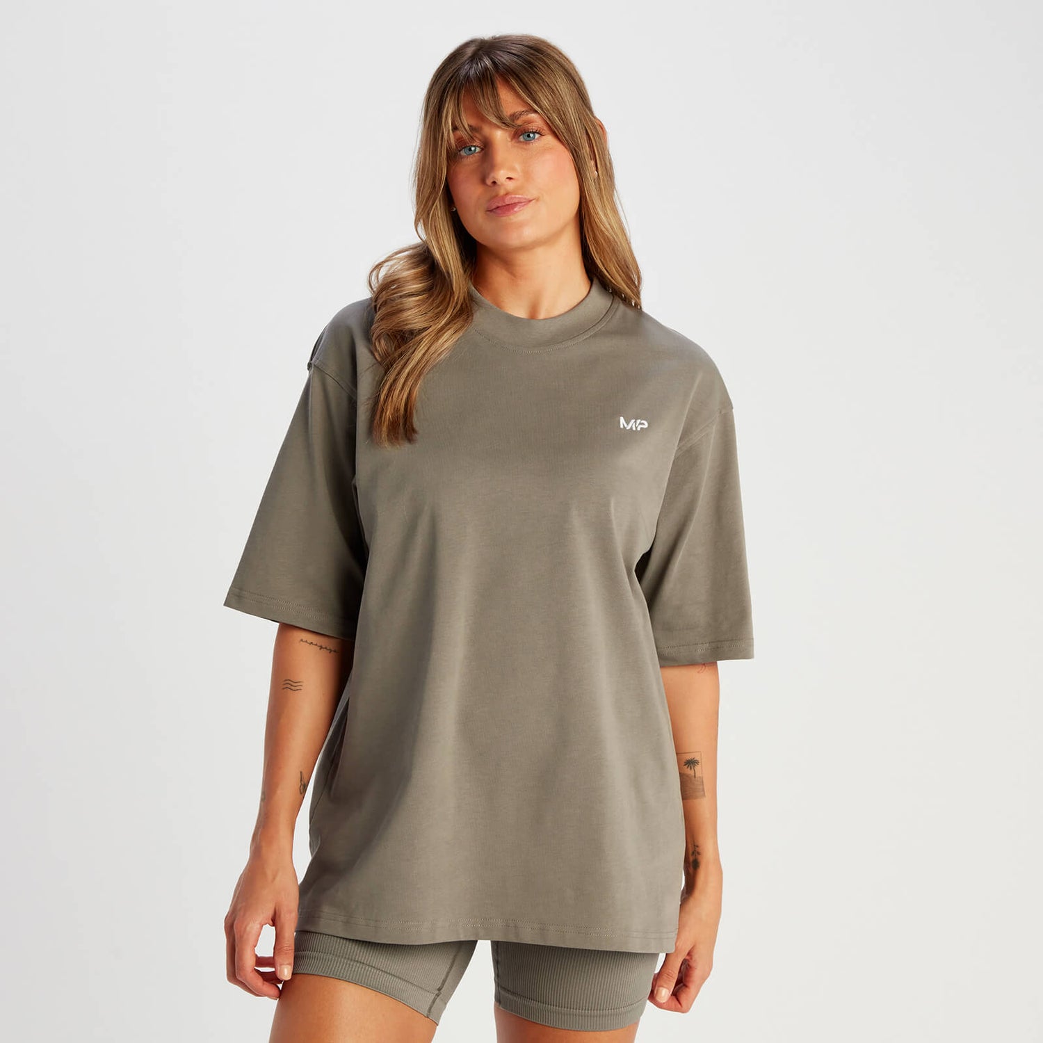 MP Tempo oversized T-shirt voor dames - Diep taupe