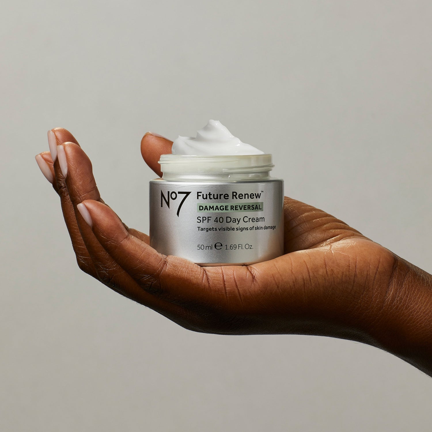 No7 Future Renew™ Damage Reversal 40 SPF Day Cream 50ml