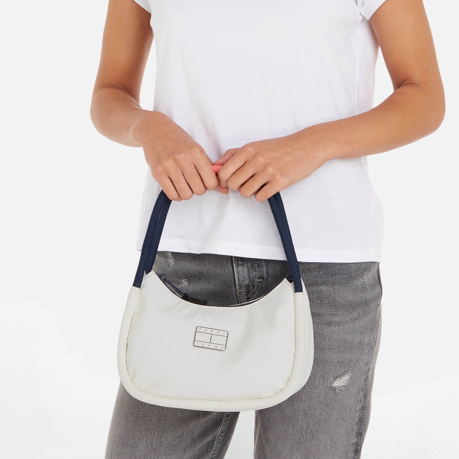 Tommy jeans shop shoulder bag