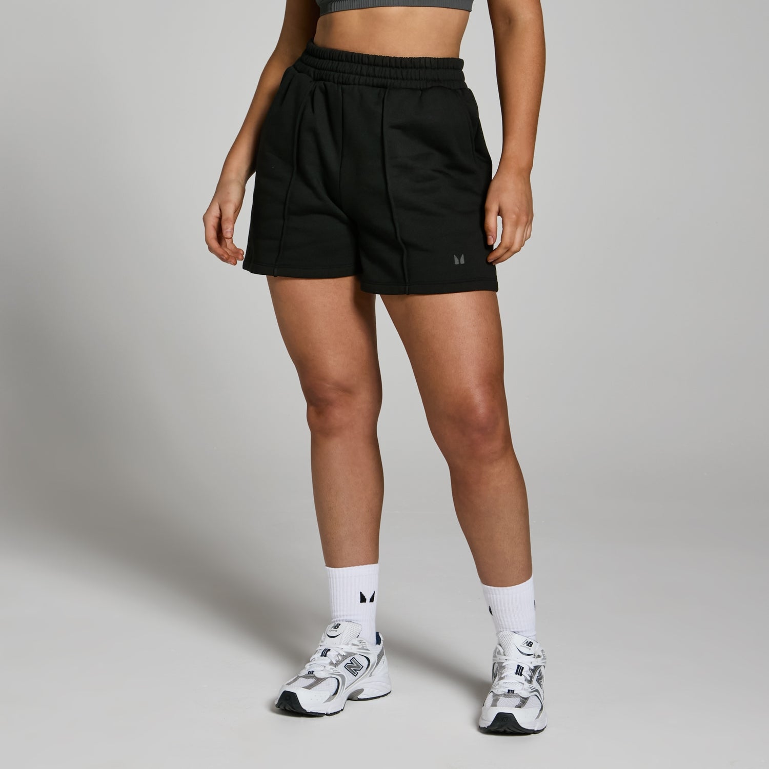 Женские спортивные шорты MP Lifestyle из плотной ткани — черный цвет  - XS