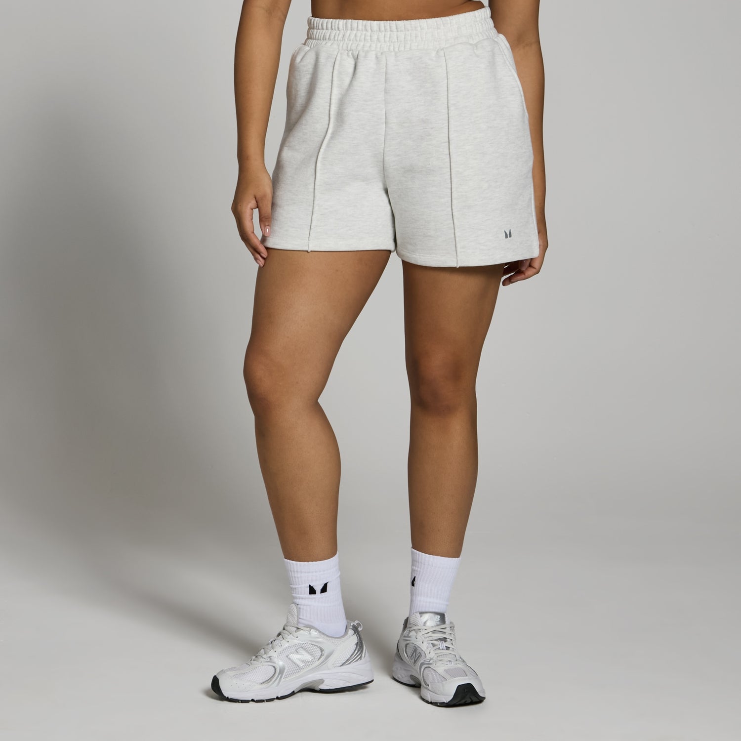 Женские спортивные шорты MP Lifestyle из плотной ткани — светло-серый цвет  - XS