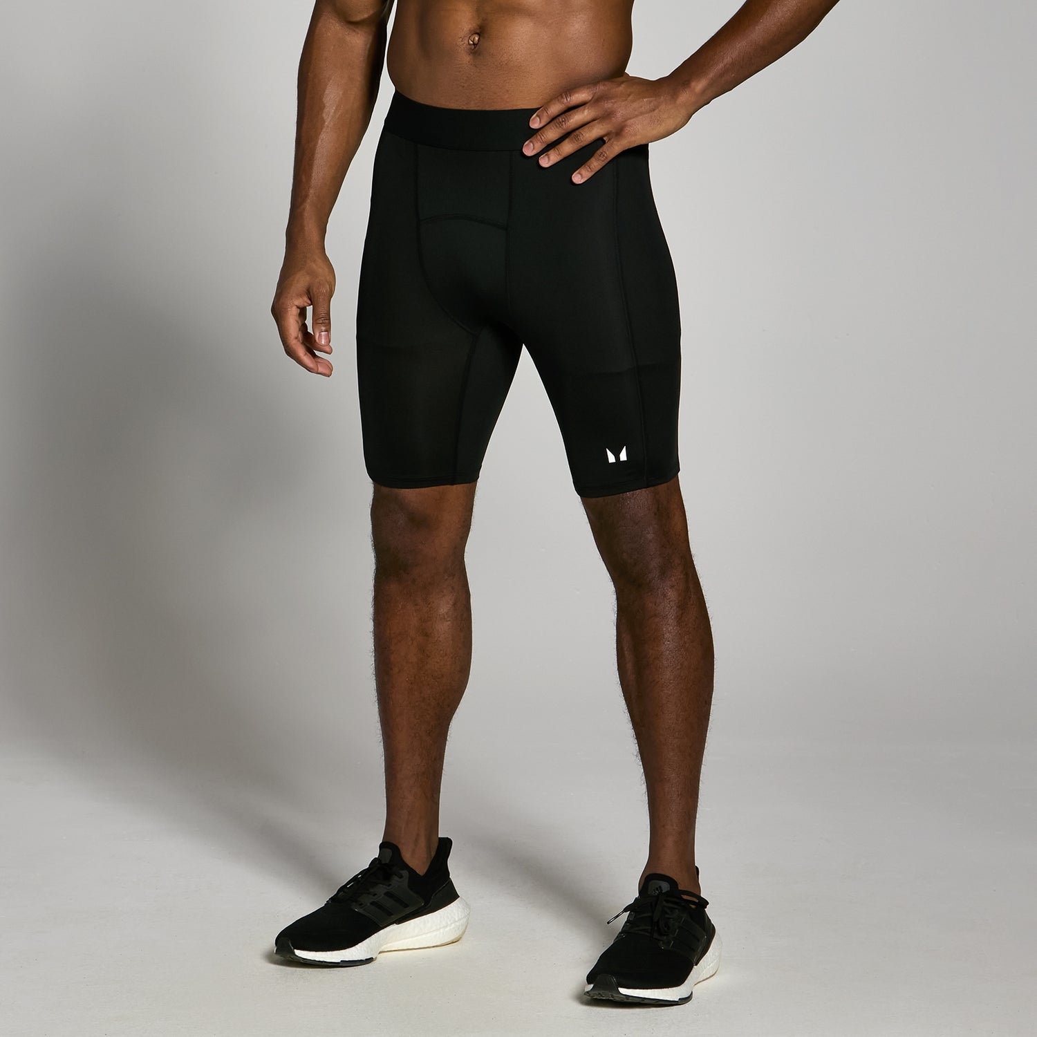 Мужские компрессионные спортивные шорты MP Training — черный цвет - S