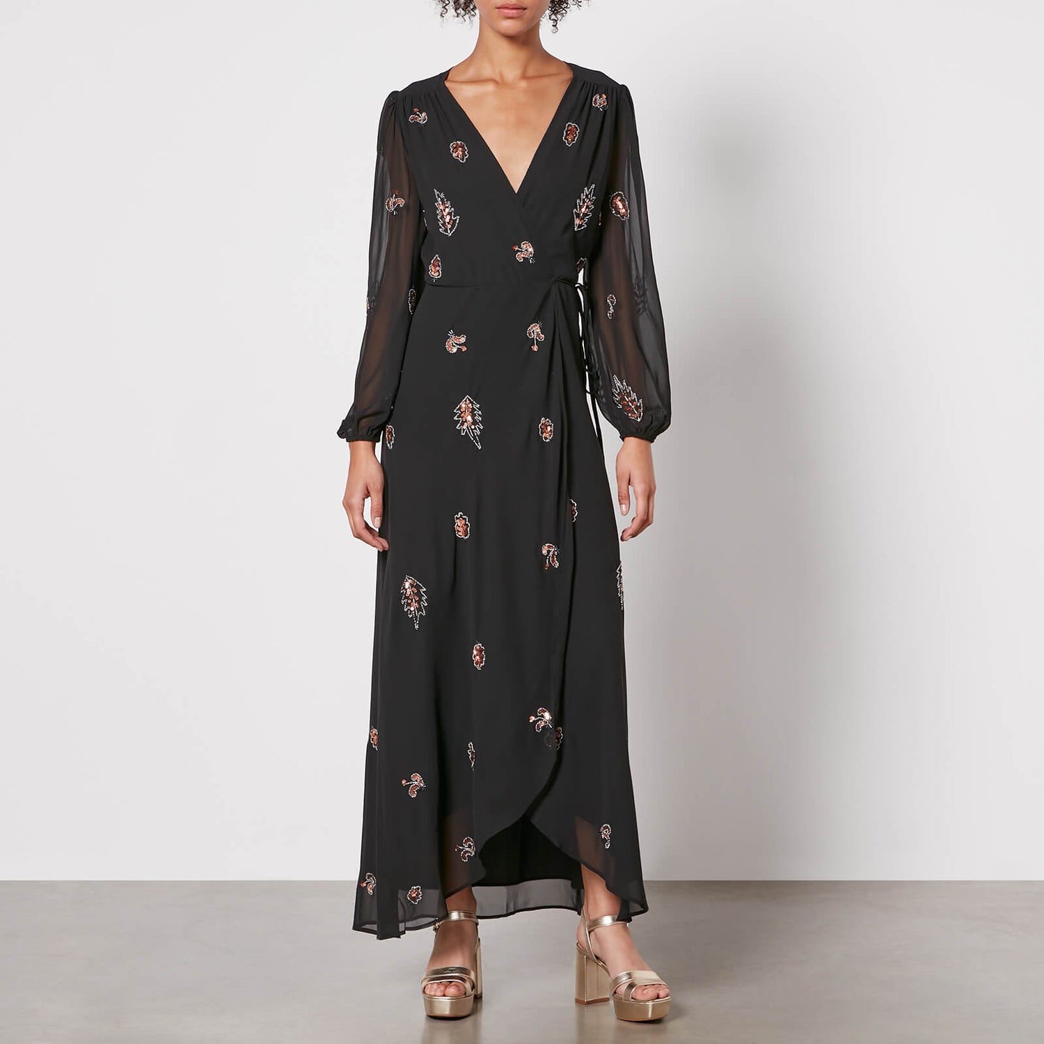 Hope & Ivy Kiara Floral-Embellished Chiffon Midi Dress