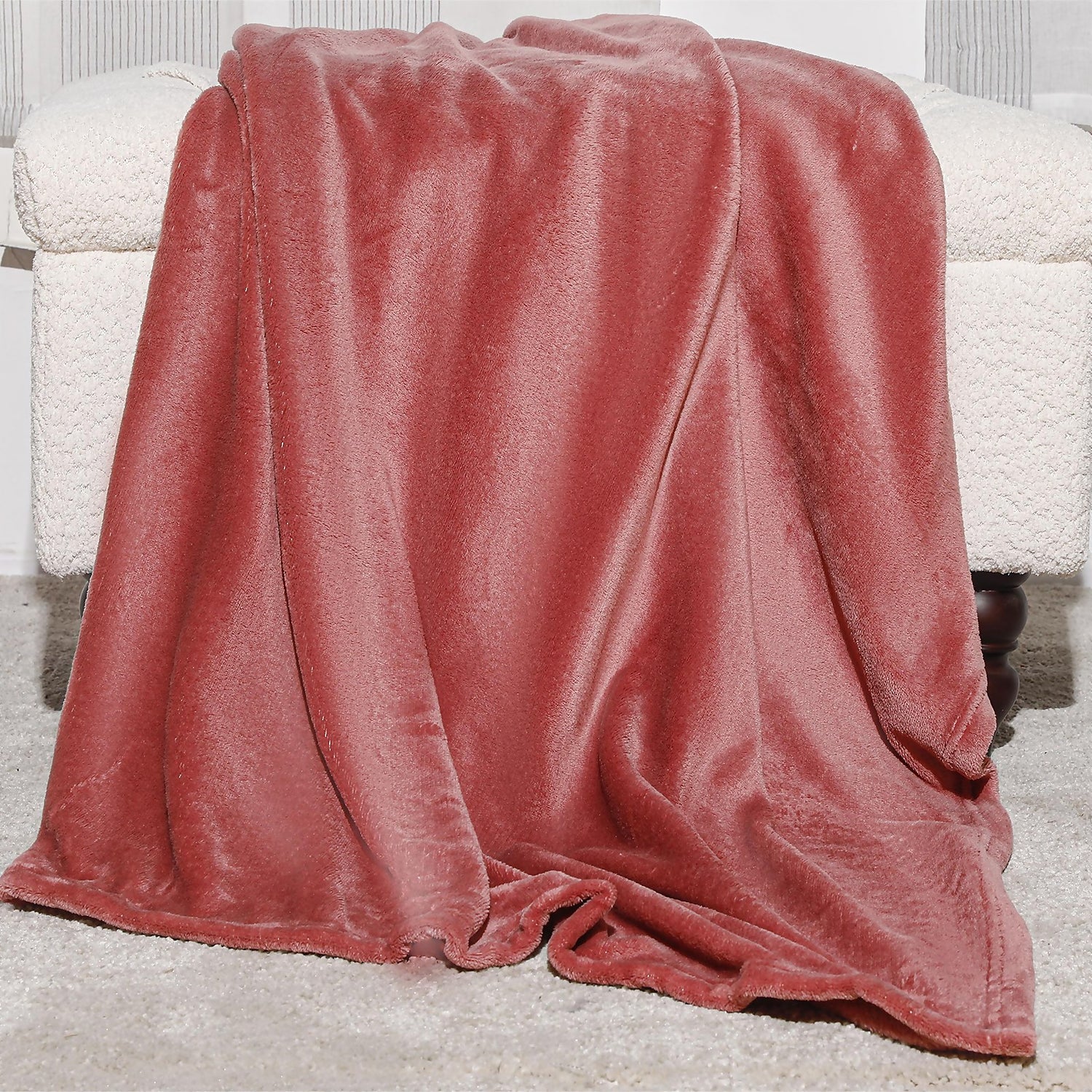 Homebase shop blanket box