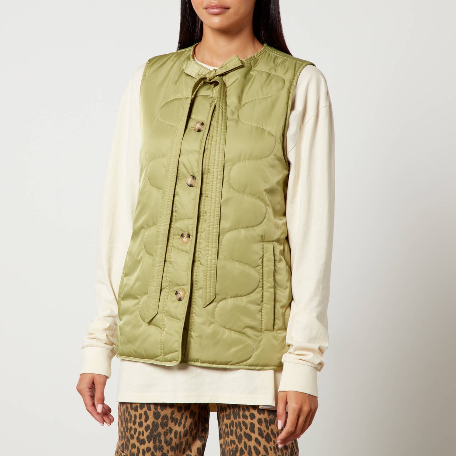 Damson Madder Maxxy Shell Gilet