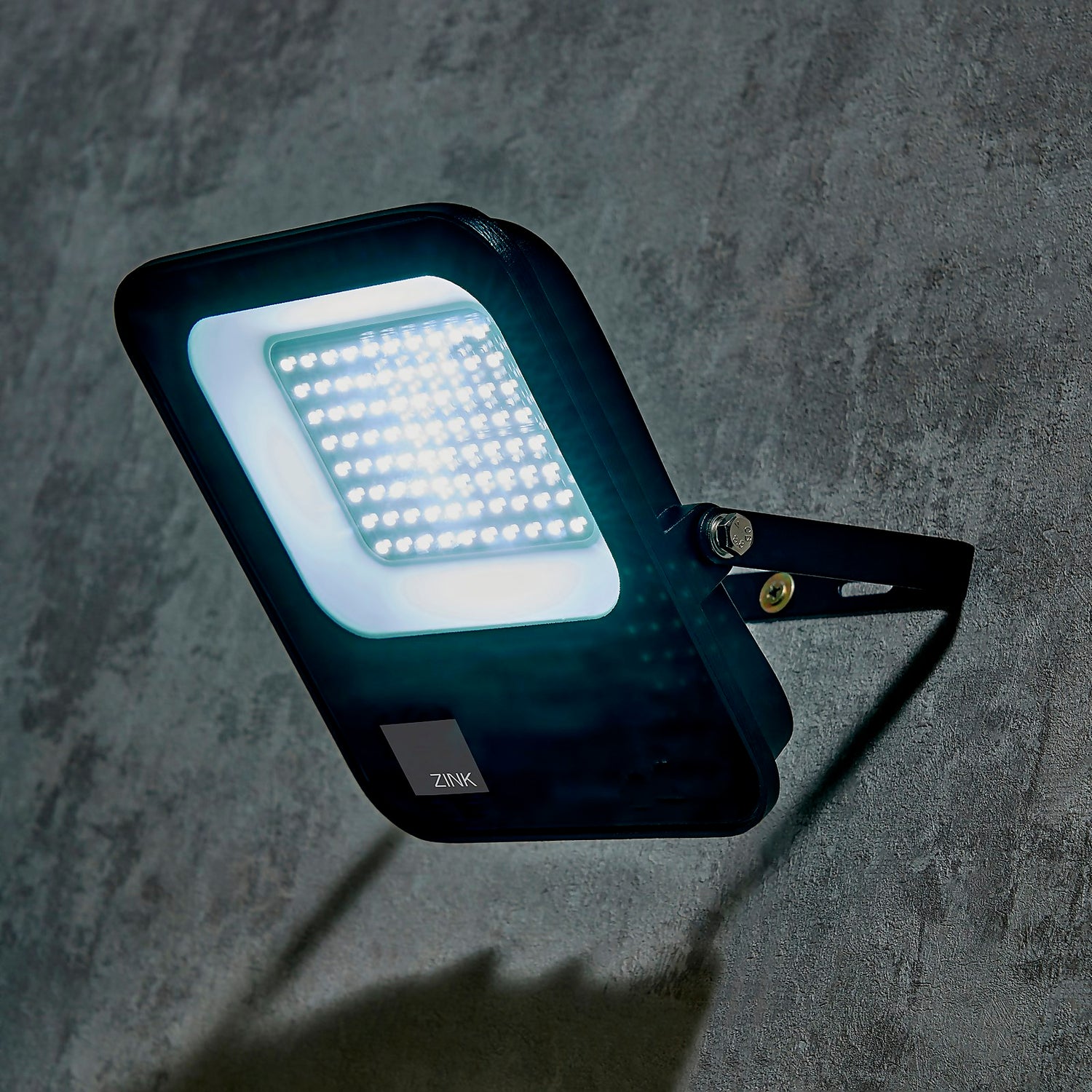 Homebase floodlight discount