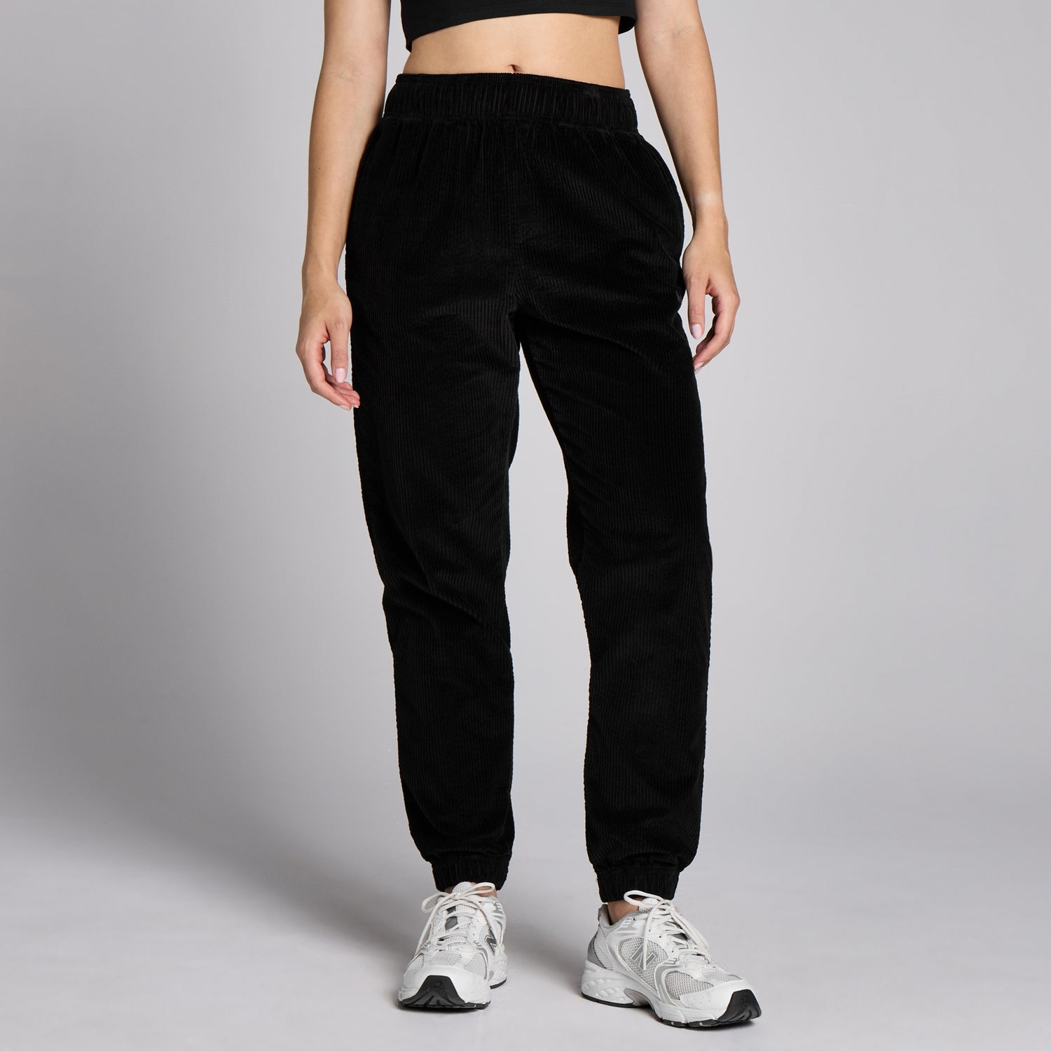 Jogging en velours côtelé MP Lifestyle pour femmes – Noir