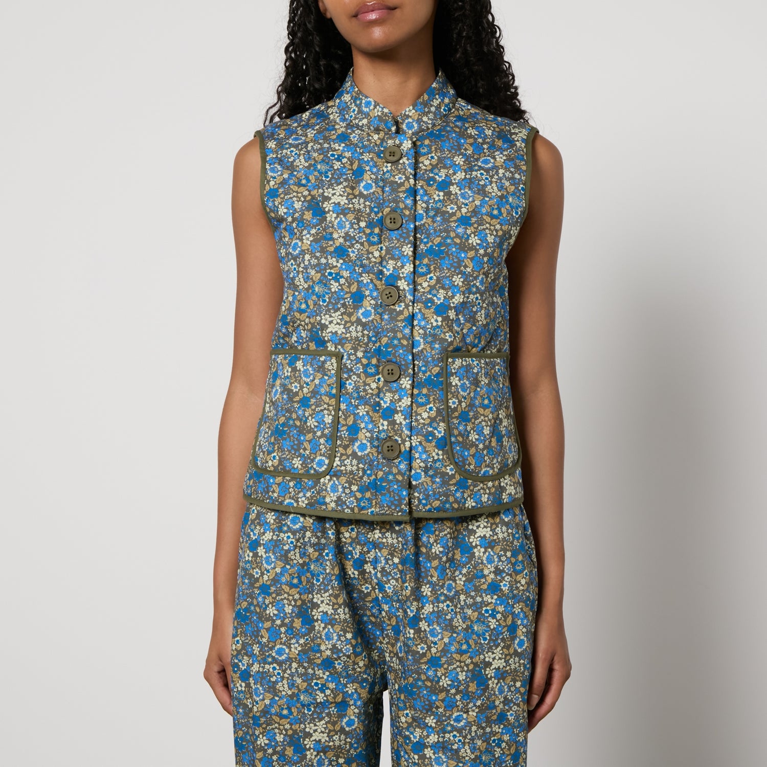 Lollys Laundry Cairo Floral-Print Quilted Cotton Vest - L