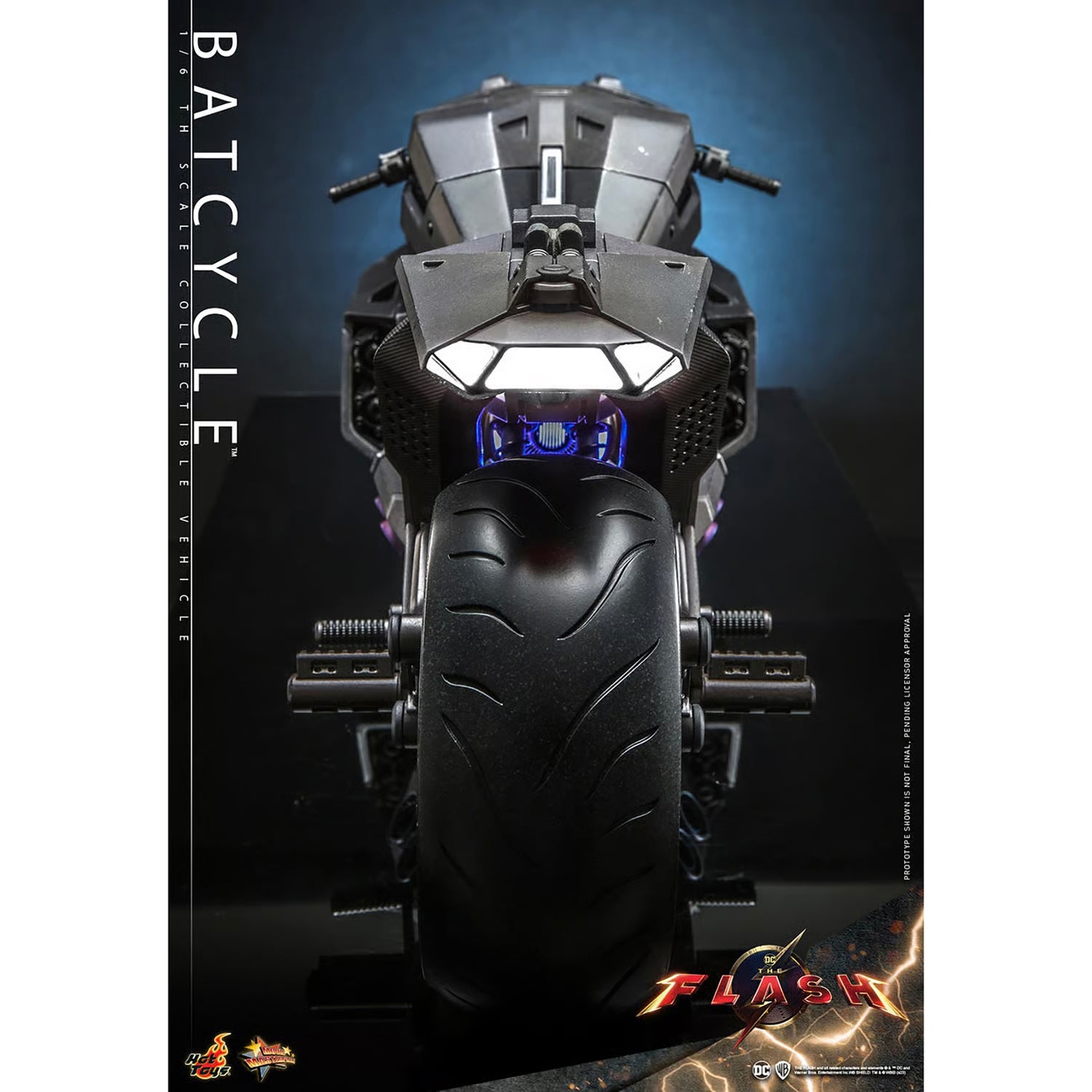 Hot Toys 1:6 Scale DC Comics The Flash Movie Batcycle Statue