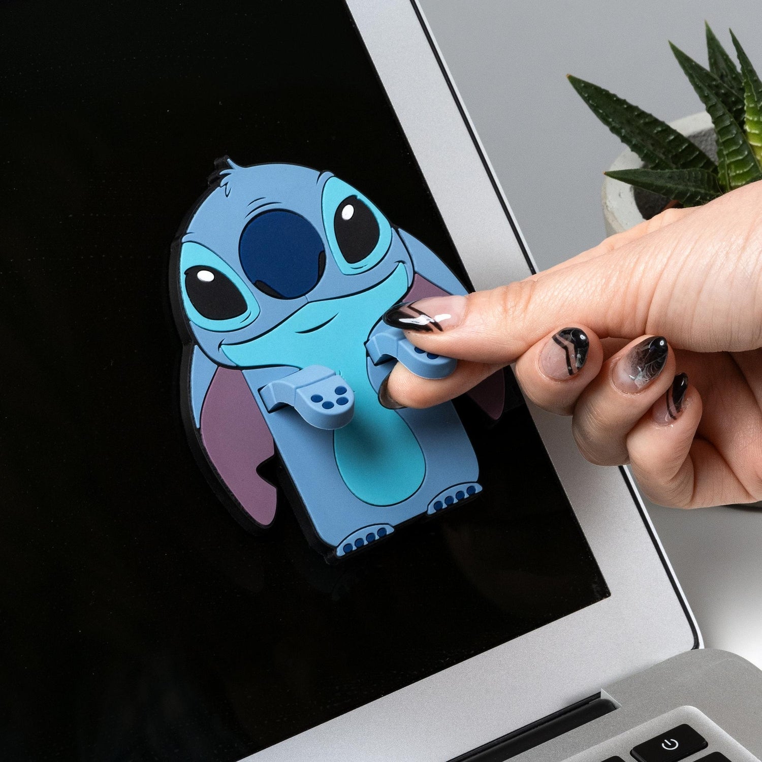 Disney Stitch Clip On Character Screen Cleaner