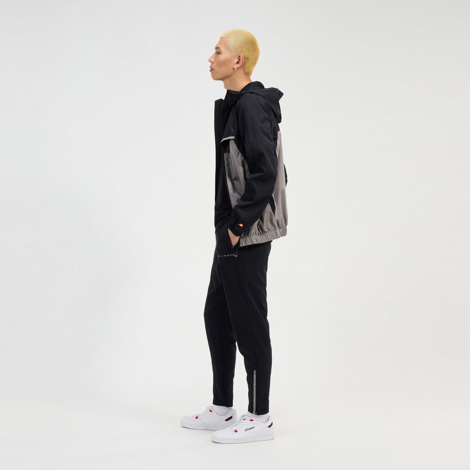 Men's Striker Track Pant Black | Ellesse