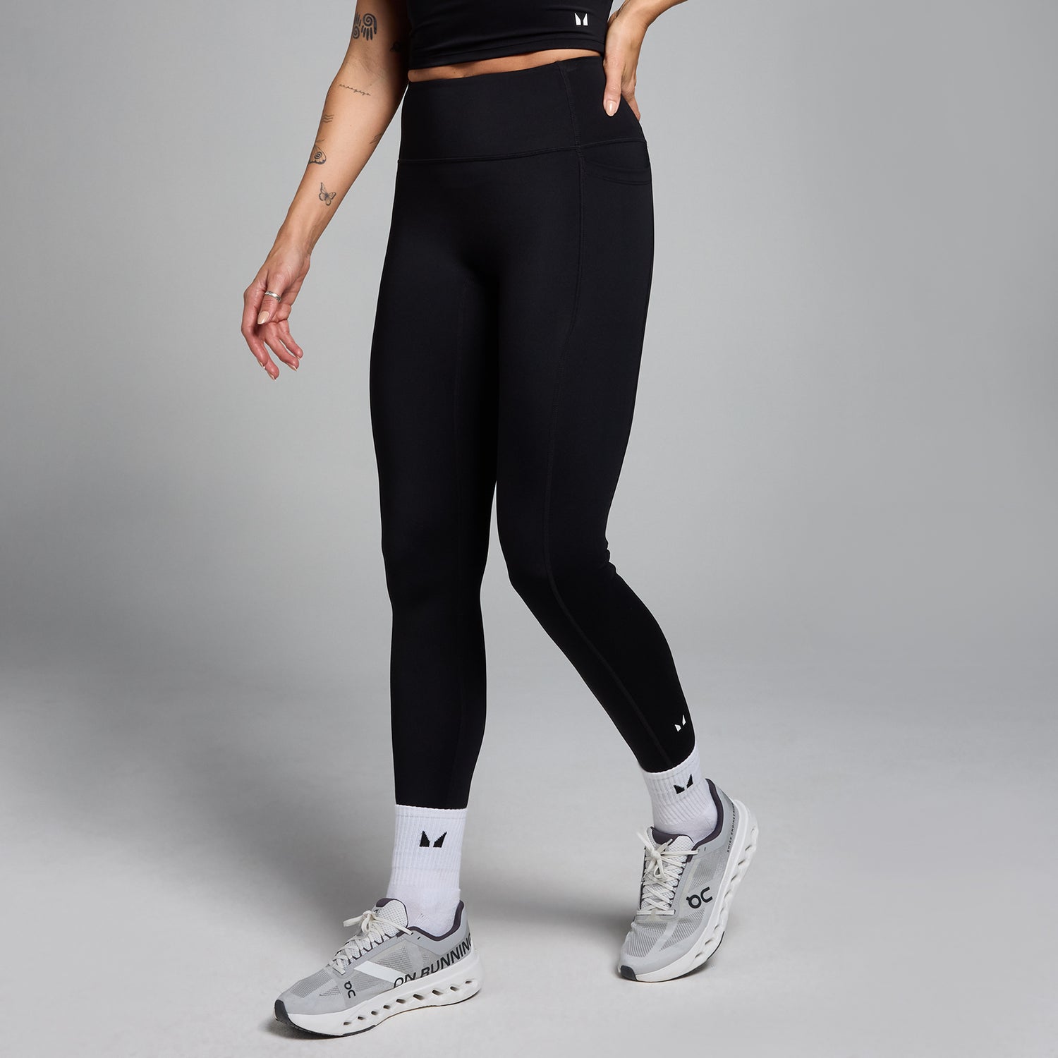Женские леггинсы с карманами MP Active — черный цвет - XS