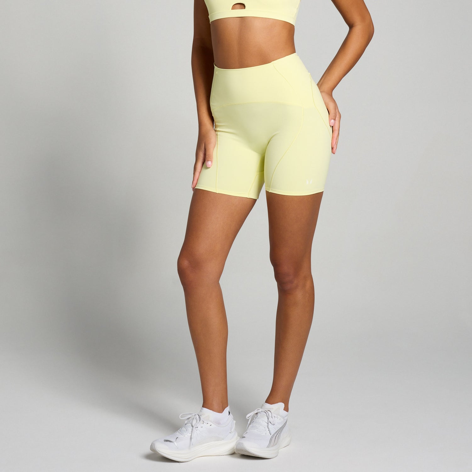 MP Women's Tempo Ultra Curved Seam Shorts - Lemon - XS