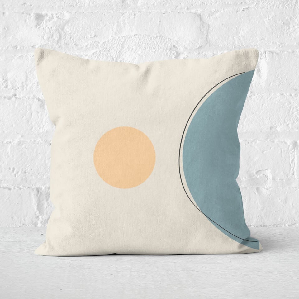 Full & Half Circle Square Cushion