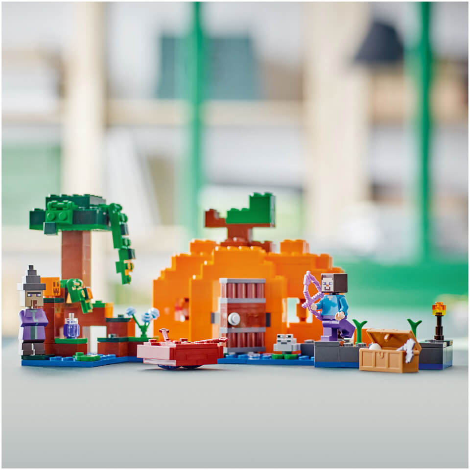 LEGO Minecraft The Pumpkin Farm Building Toy 21248 4