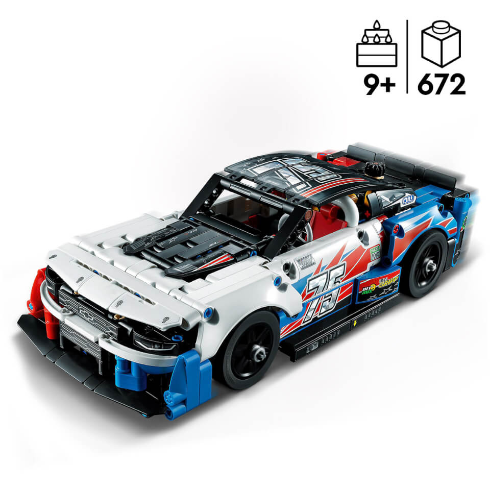 LEGO Technic: NASCAR® Next Gen Chevrolet Camaro ZL1 (42153) 1