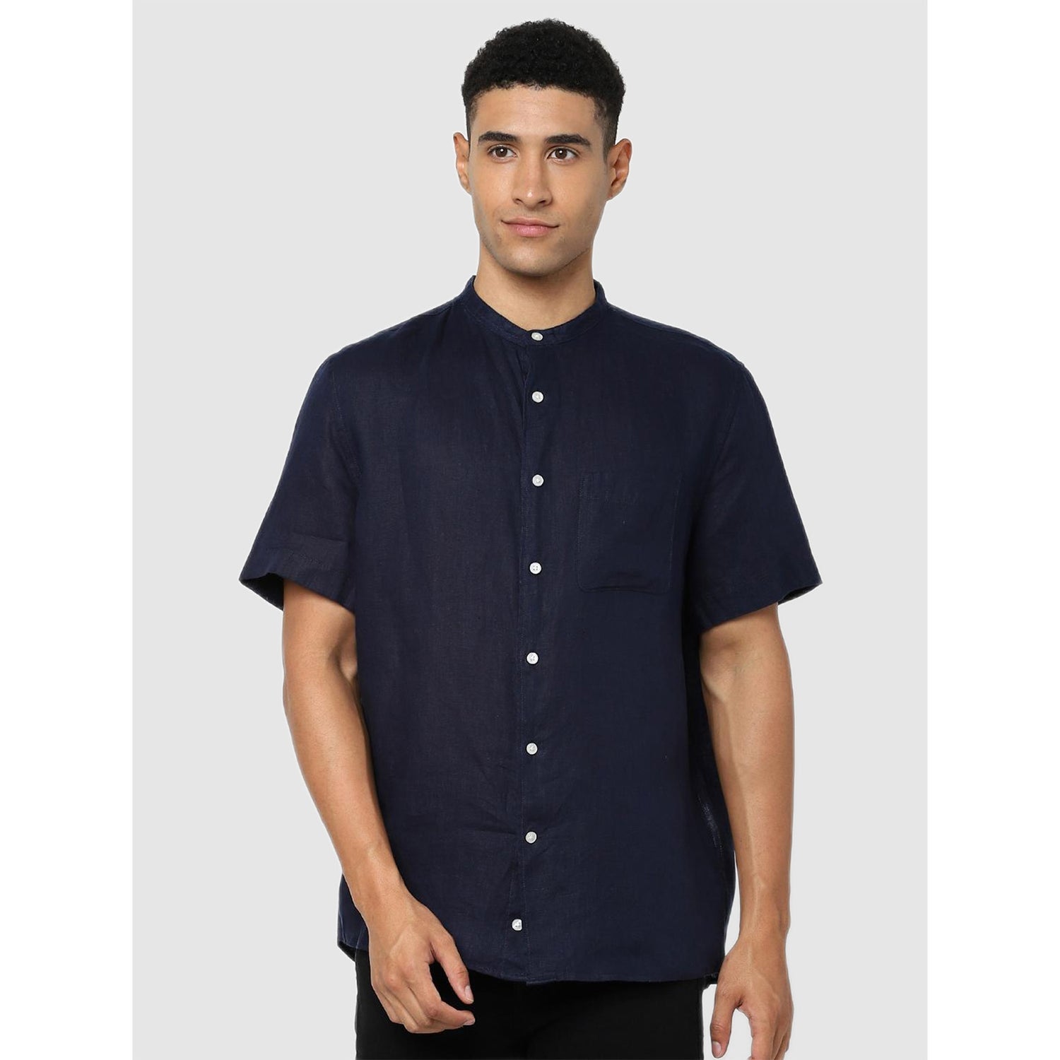 Navy Blue Solid Regular Fit Classic Casual Shirt (BAMAOPOC)
