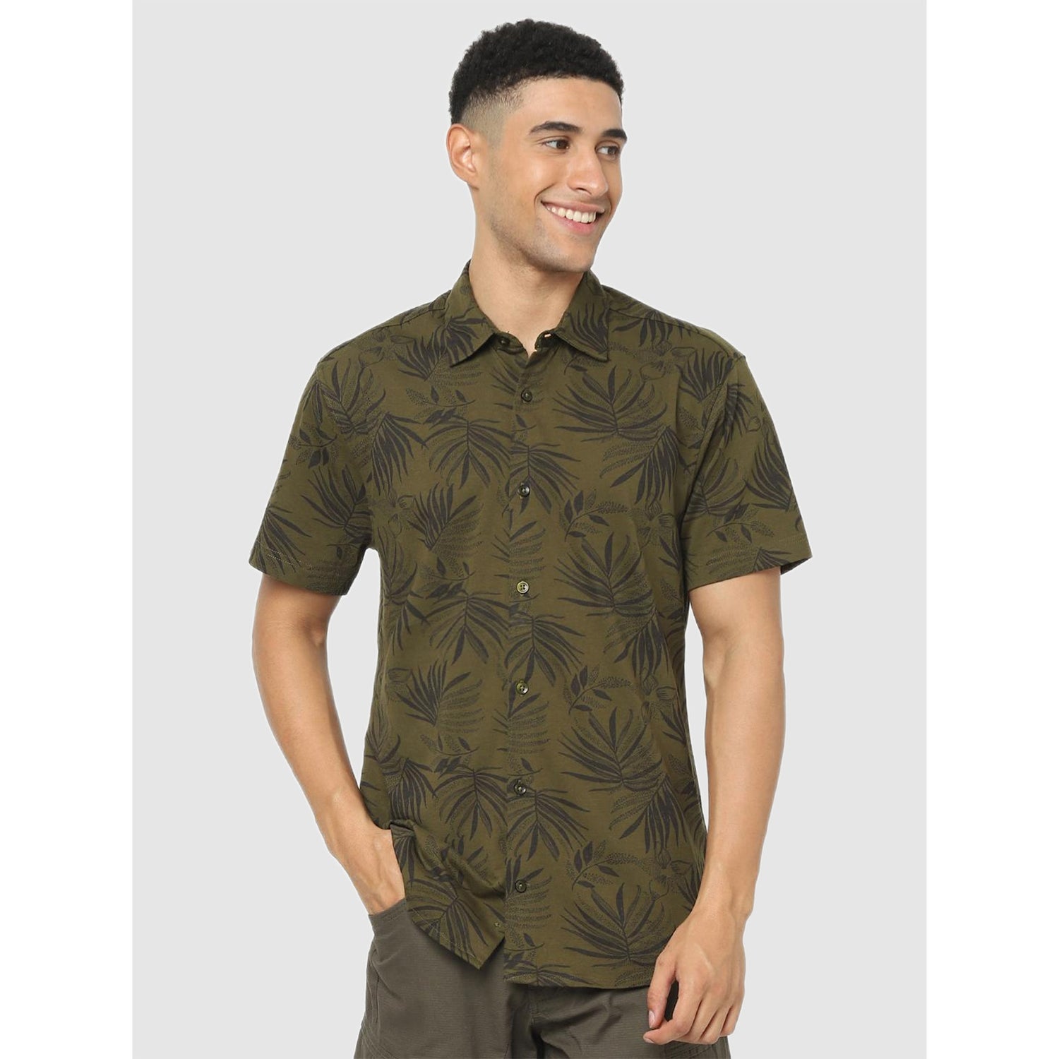 Olive Green Floral Printed Classic Cotton Casual Shirt (CALOOP)
