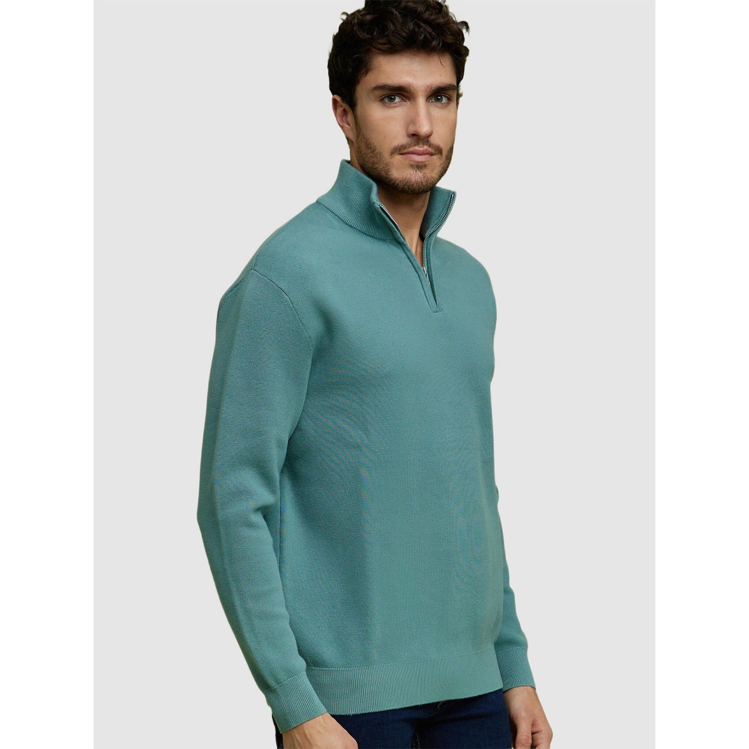 Green Solid Cotton Long Sleeves Pullover Sweater (CEHALFY)