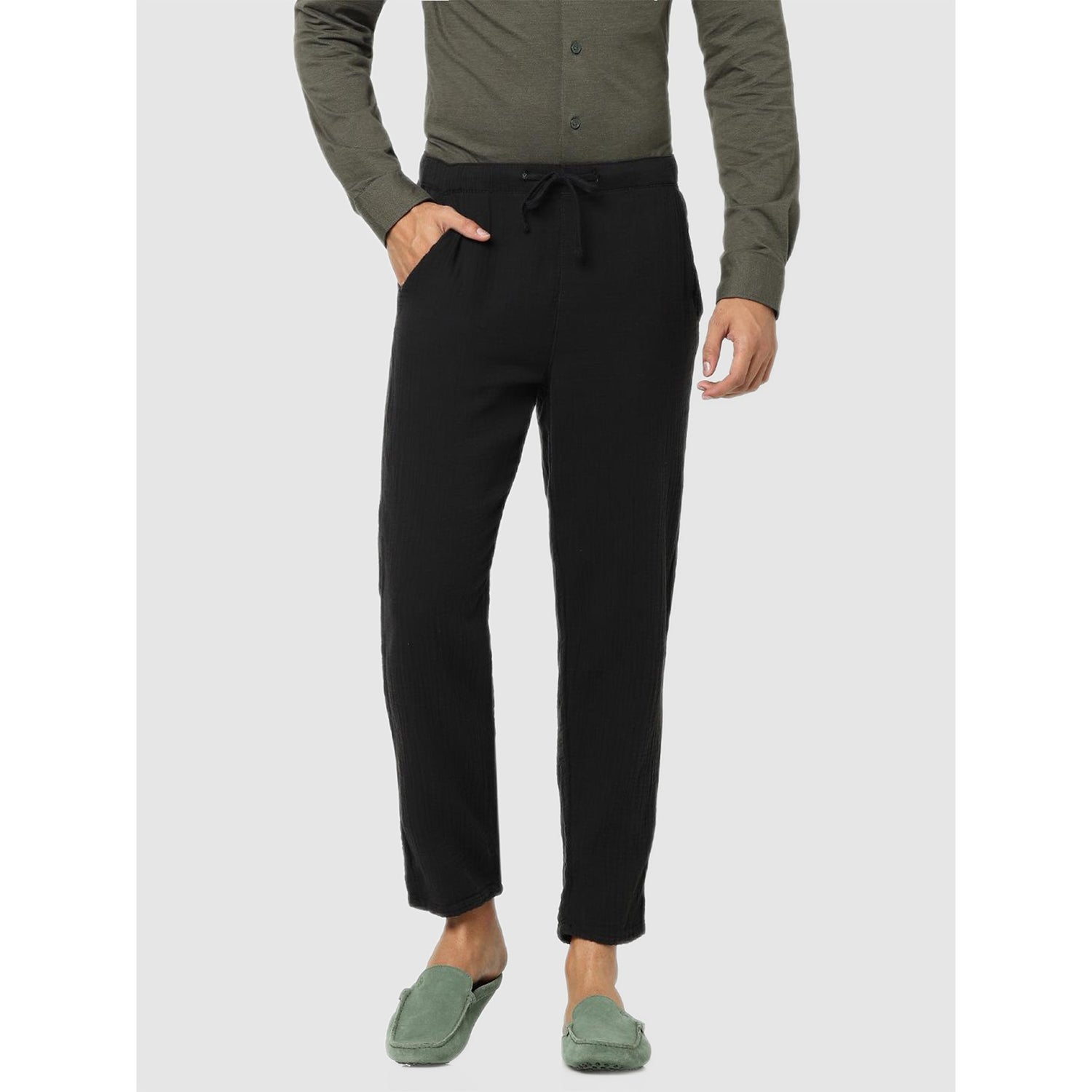Black Solid Regular Fit Trousers (Various Sizes)