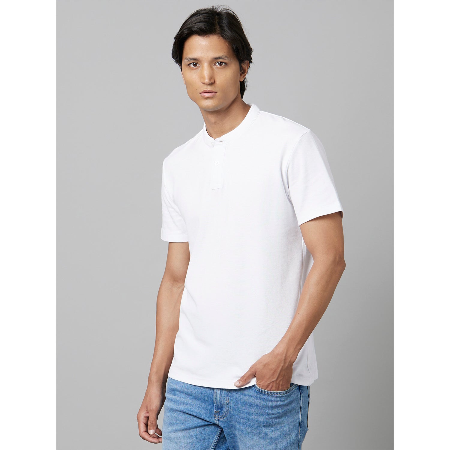 White Solid Short Sleeves Henley Neck Tshirts (DESOHEL)