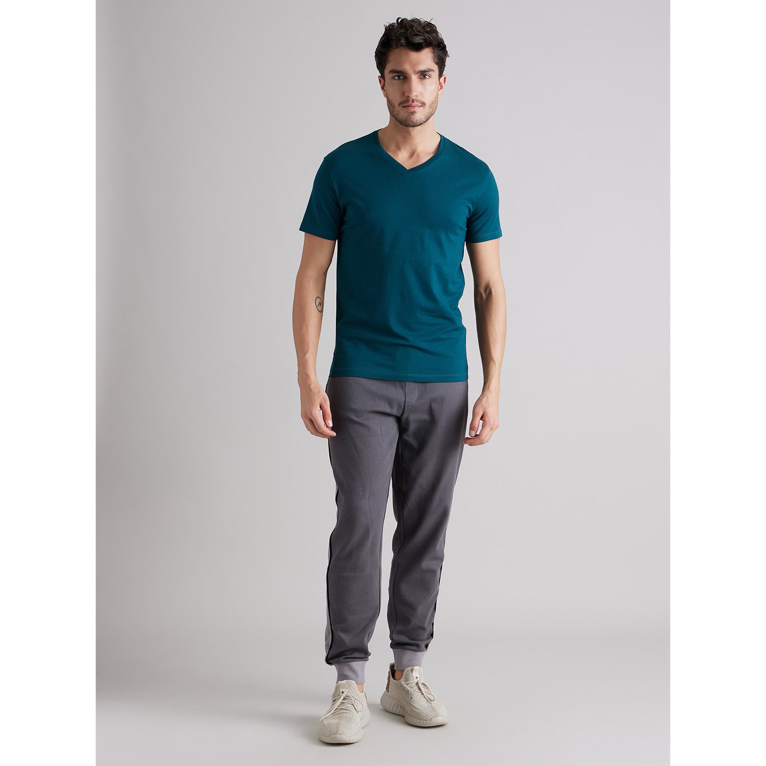 Green V-Neck Short Sleeves Cotton T-shirt (NEUNIV)
