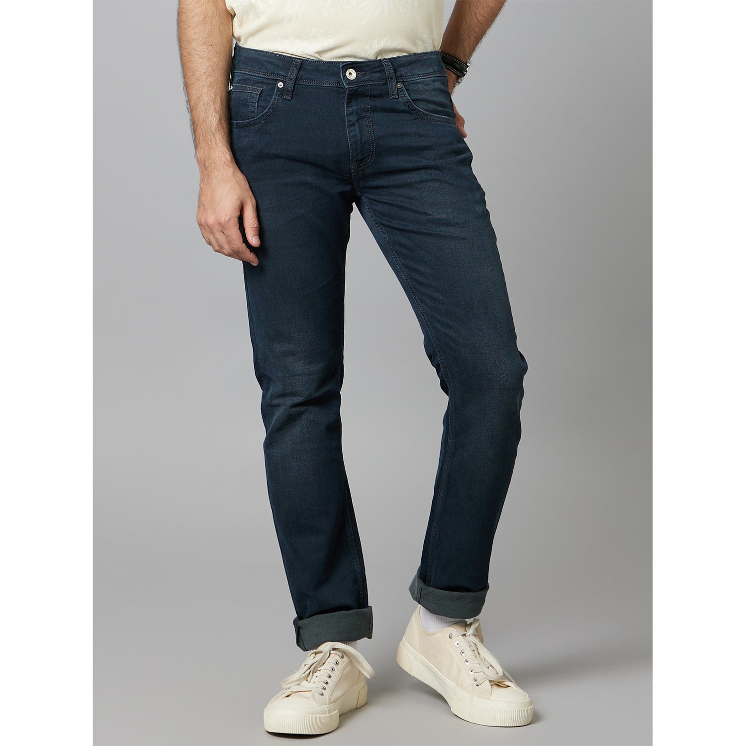 Mens Blue Solid Dobby Jeans (Various Sizes)