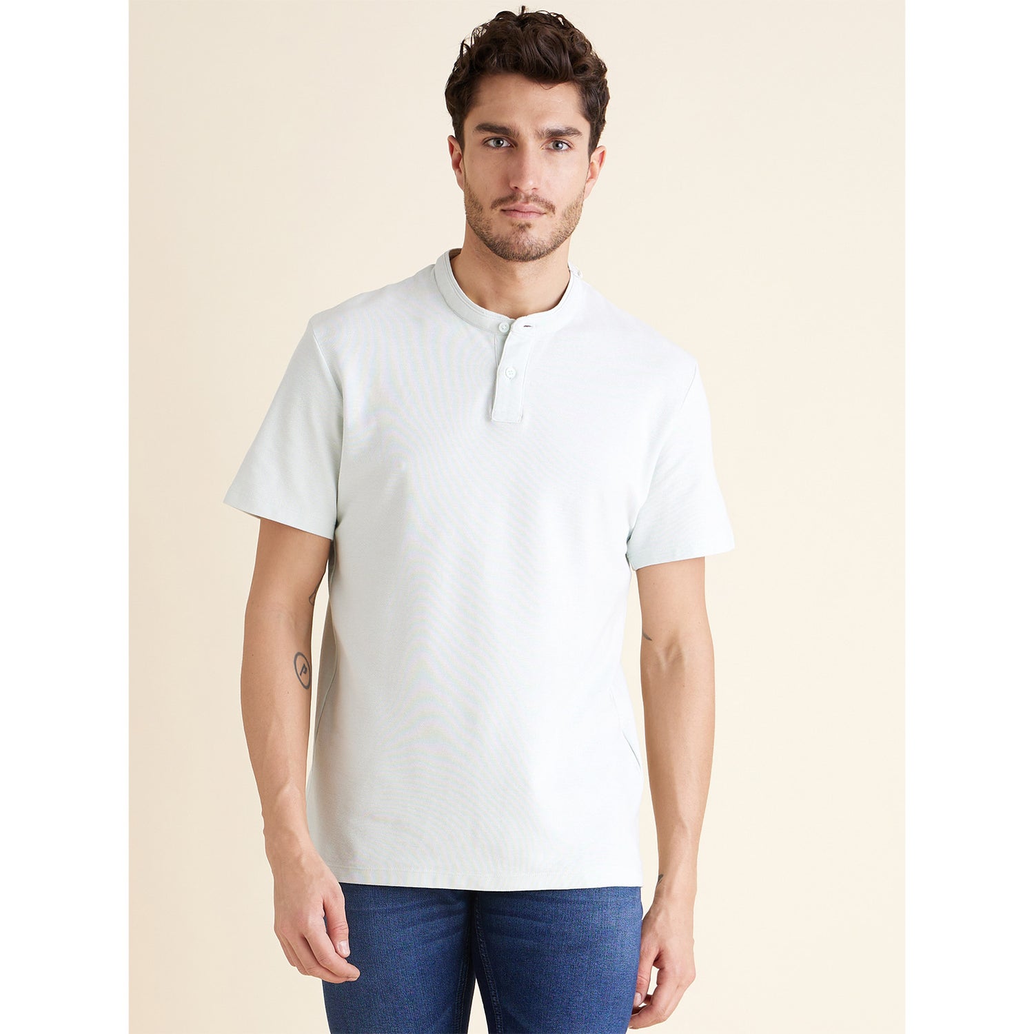 Men Solid White Short Sleeve T-shirt (Various Sizes)