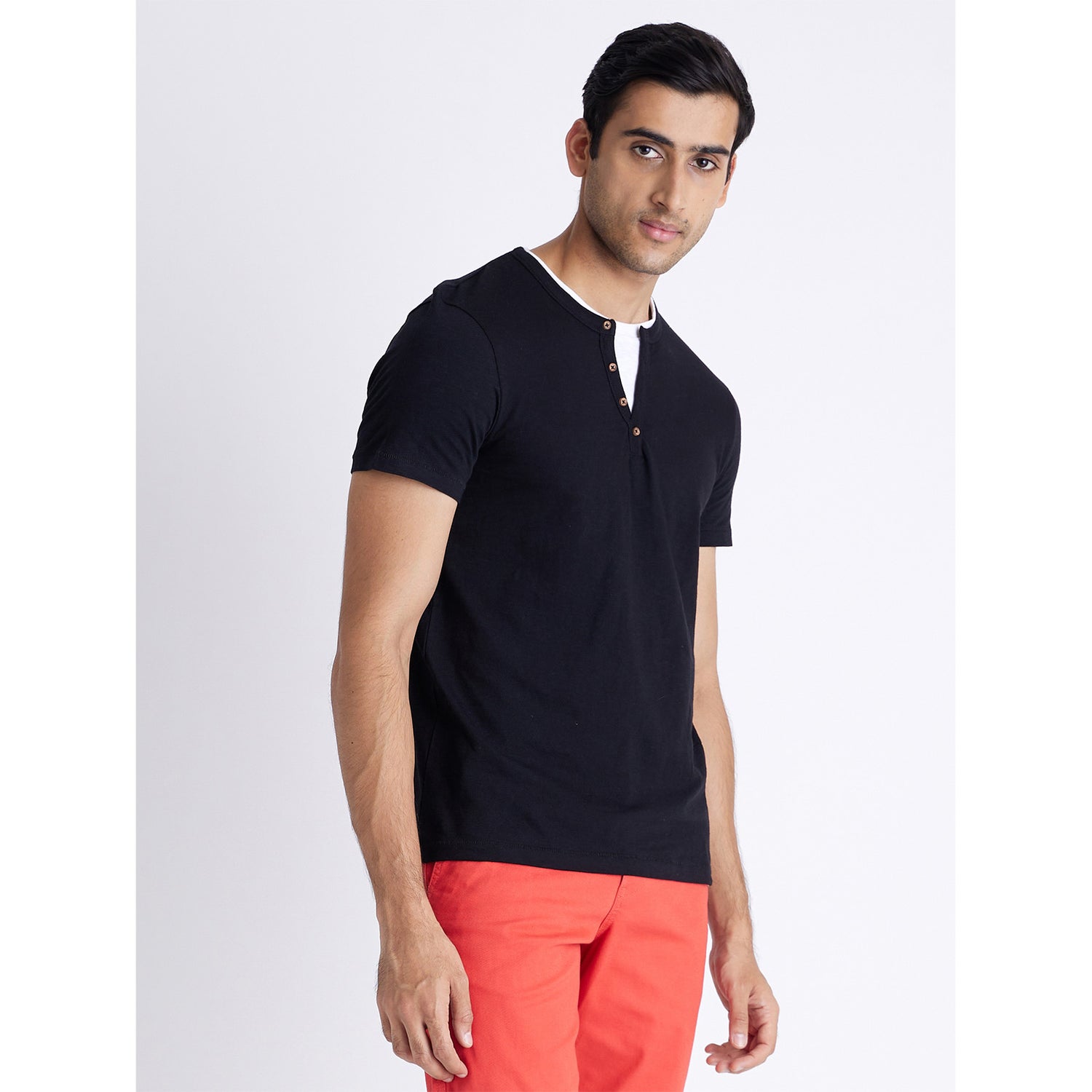 Black Solid Short Sleeve T-Shirt