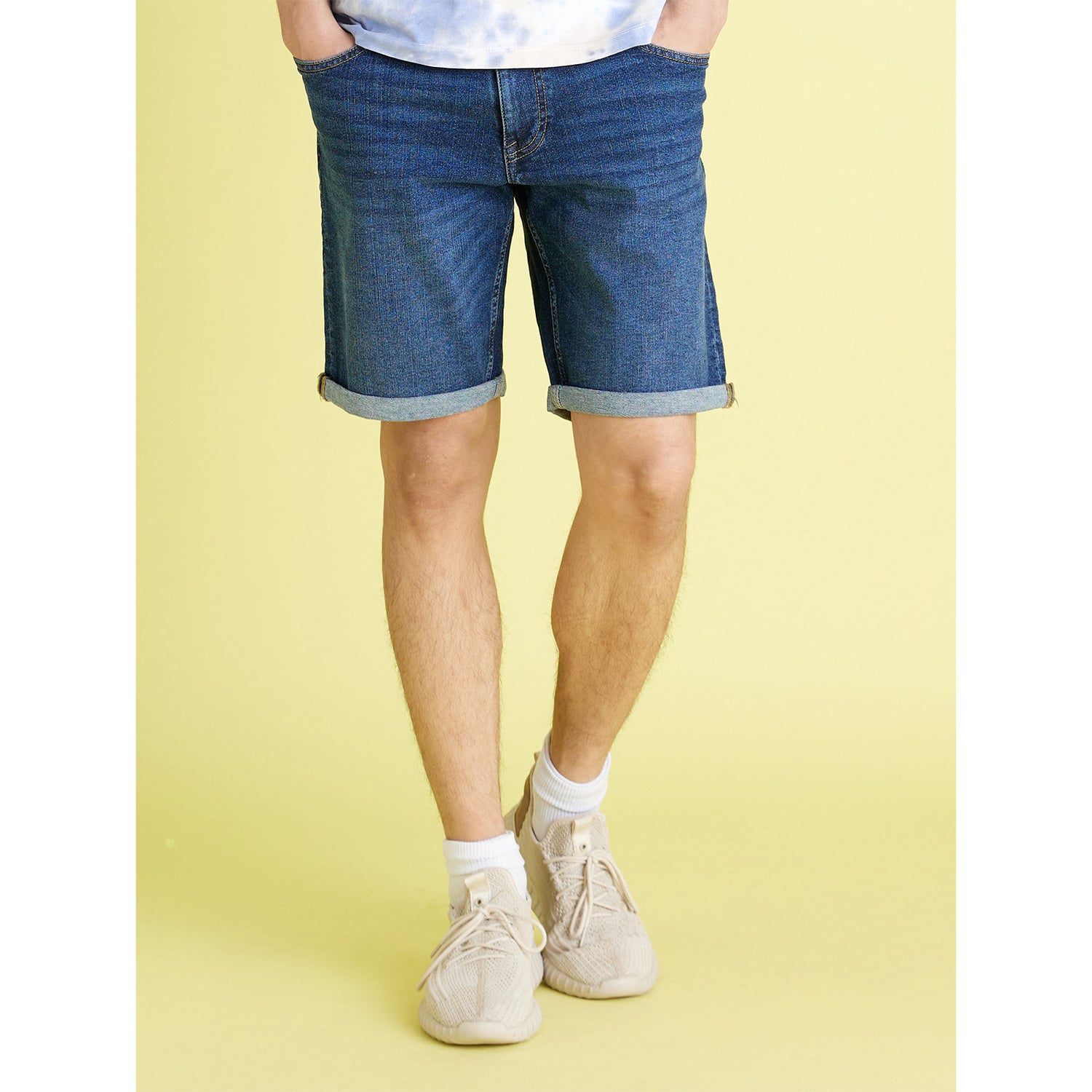 Blue Solid Washed Denim Shorts (DOFIRSTBM)