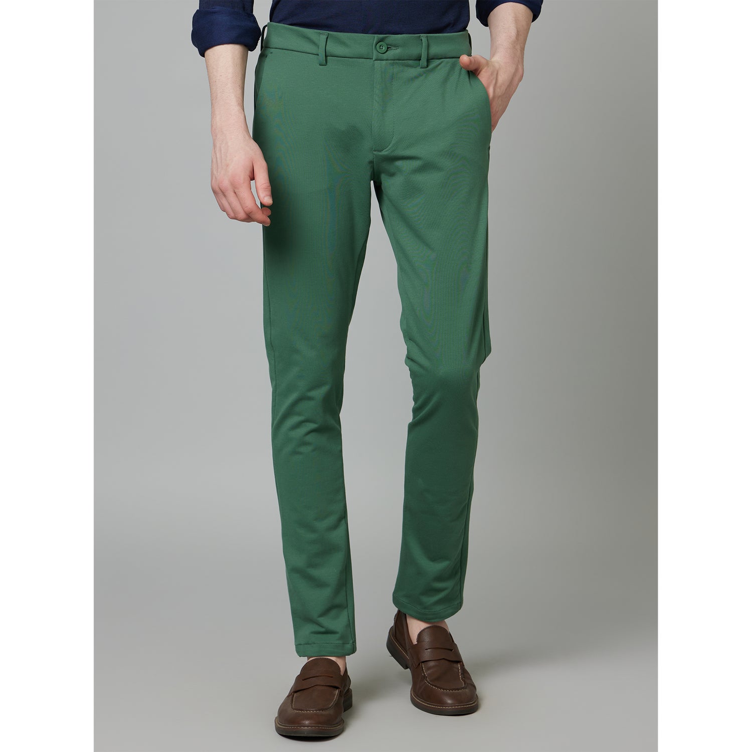 Green Mid Rise Plain Cotton Slim Fit Chinos Trousers (COKNITNEW)